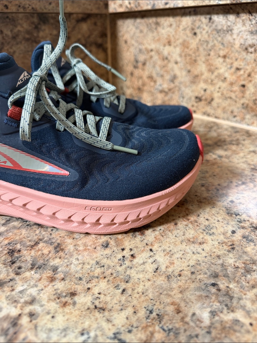 Altra Torin 7 Women's Navy Blue and Pink Running Sneakers - Picture 4 of 11